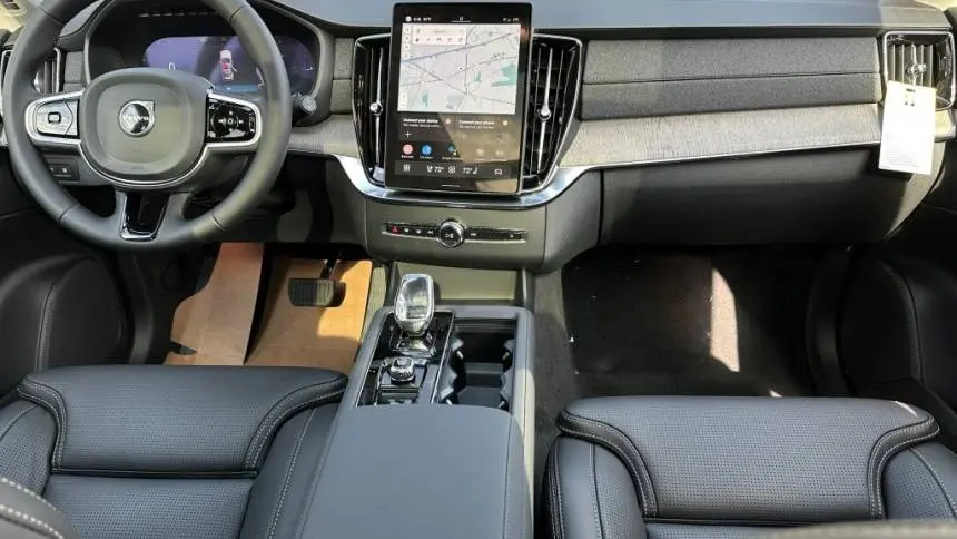 2025 Volvo XC90 YV4H60PG0S1371979