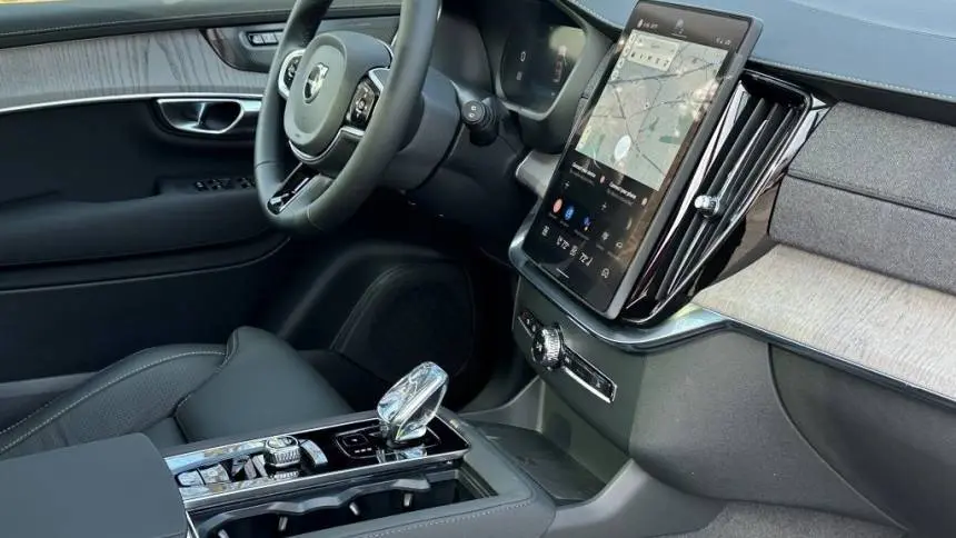 2025 Volvo XC90 YV4H60PG0S1371979