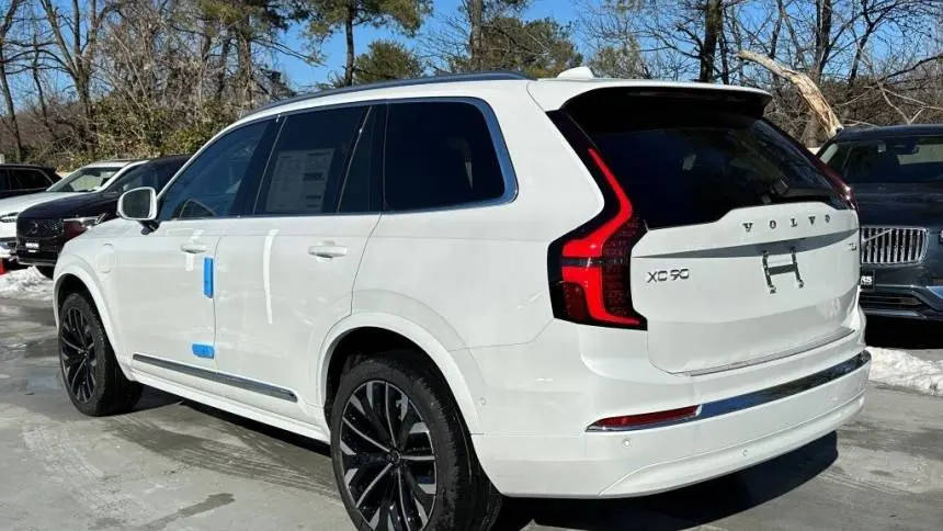 2025 Volvo XC90 YV4H60PB8S1351449