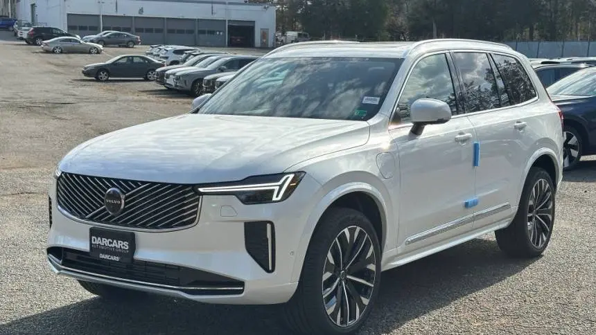 2025 Volvo XC90 YV4H60PG0S1371979