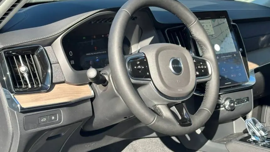 2025 Volvo XC90 YV4H60PB8S1351449