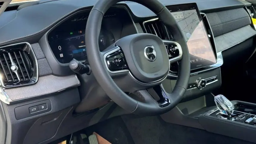 2025 Volvo XC90 YV4H60PG0S1371979