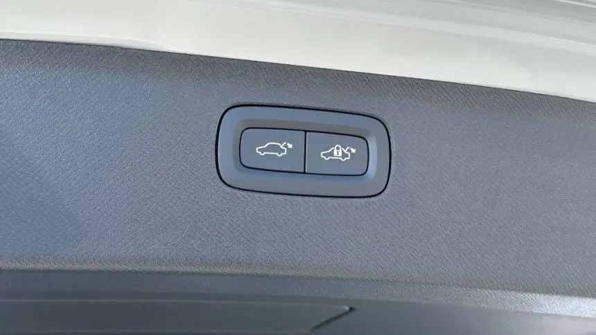 2025 Volvo XC90 YV4H60PB8S1351449
