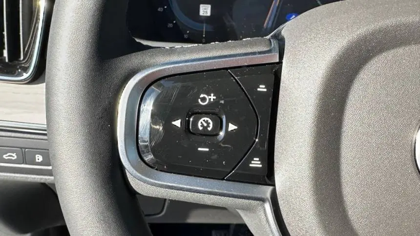 2025 Volvo XC90 YV4H60PB8S1351449