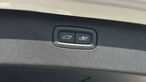 2025 Volvo XC90 YV4H60PG0S1371979