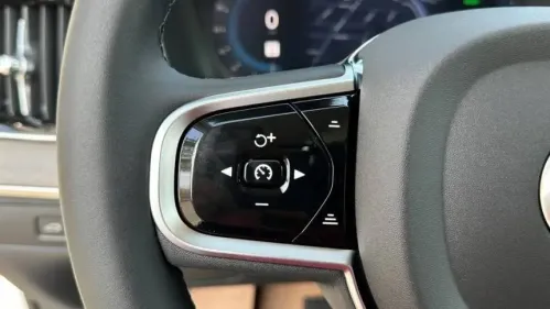 2025 Volvo XC90 YV4H60PG0S1371979