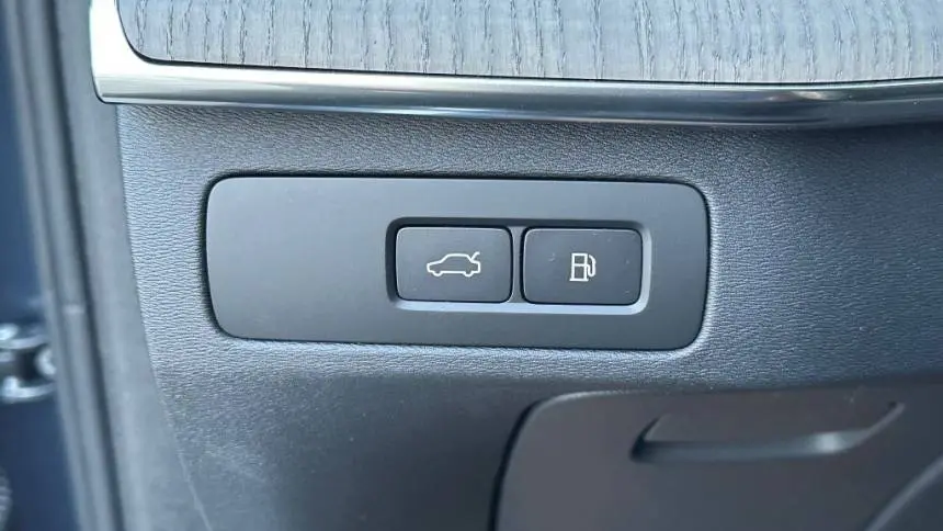2025 Volvo XC90 YV4H60PG6S1358010