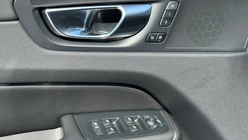 2025 Volvo XC60 YV4H60RC3S1198517