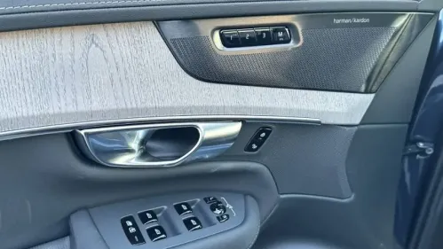 2025 Volvo XC90 YV4H60PG6S1358010