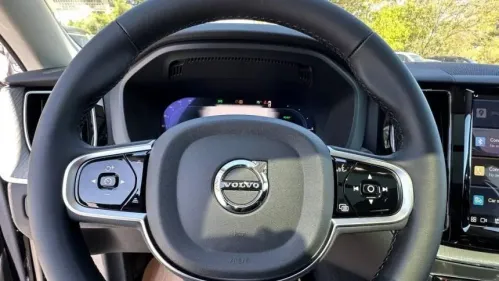 2025 Volvo XC60 YV4H60RC3S1198517