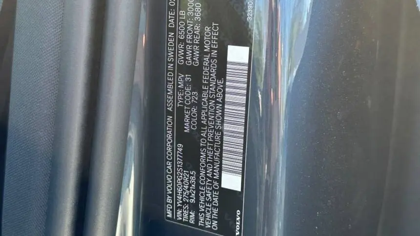 2025 Volvo XC90 YV4H60PG2S1377749
