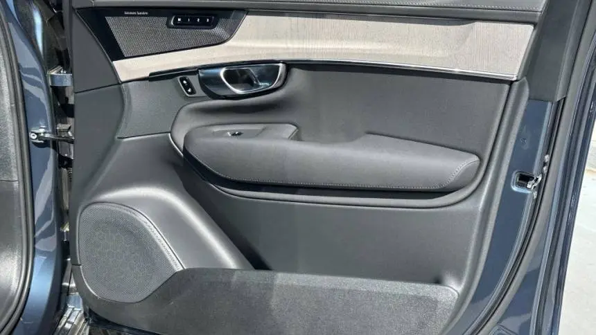 2025 Volvo XC90 YV4H60PG2S1377749