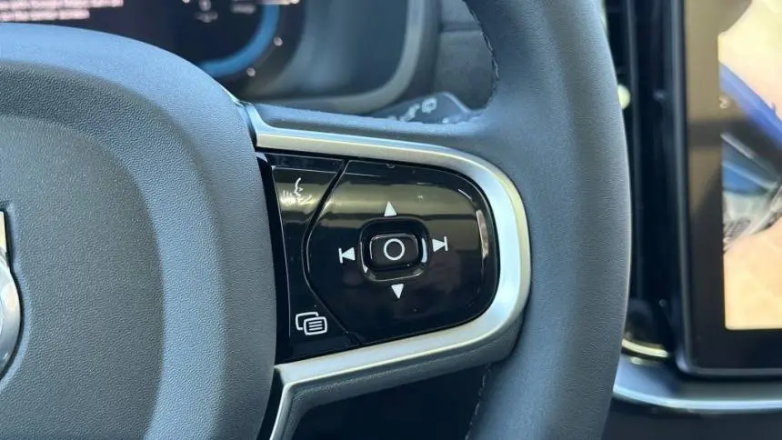 2025 Volvo XC90 YV4H60PG2S1377749
