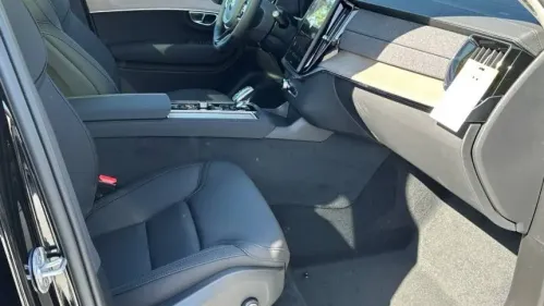2025 Volvo XC90 YV4H60PB2S1376783
