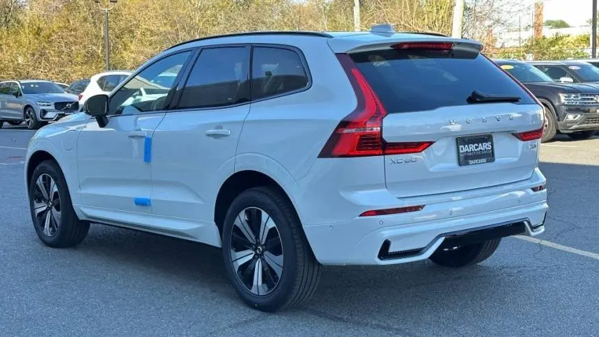 2025 Volvo XC60 YV4H60RC0S1191623