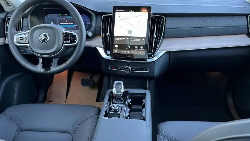 2025 Volvo XC90 YV4H60PB1S1378010