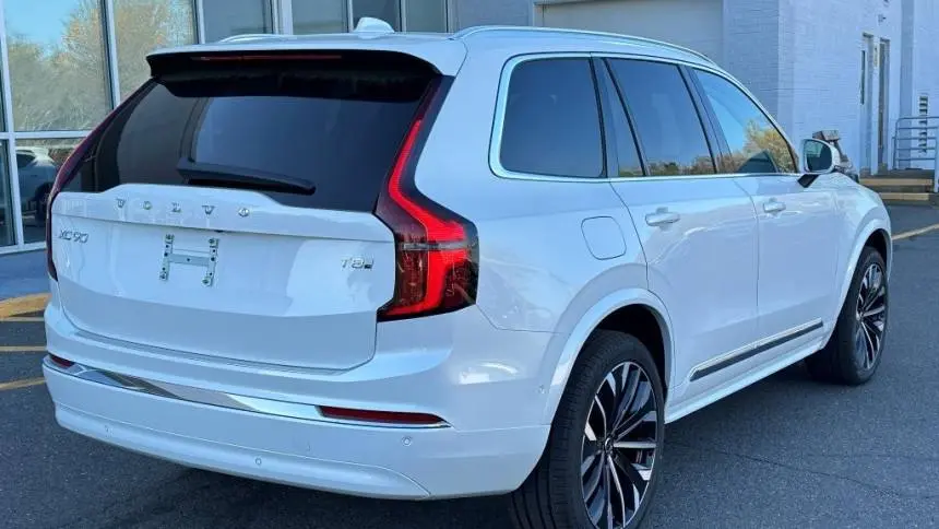 2025 Volvo XC90 YV4H60PB1S1378010