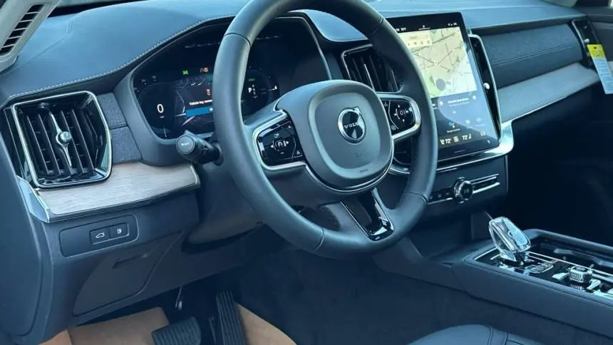 2025 Volvo XC90 YV4H60PB1S1378010