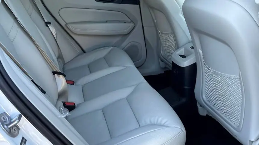 2025 Volvo XC60 YV4H60RC0S1191623