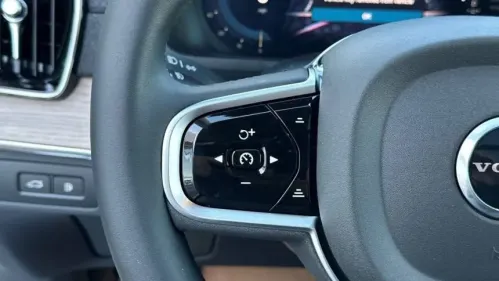 2025 Volvo XC90 YV4H60PB1S1378010