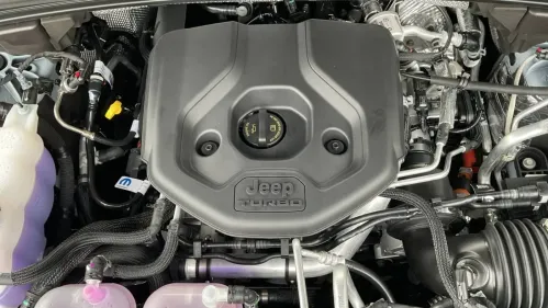 2025 Jeep Grand Cherokee 1C4RJYB61S8690592
