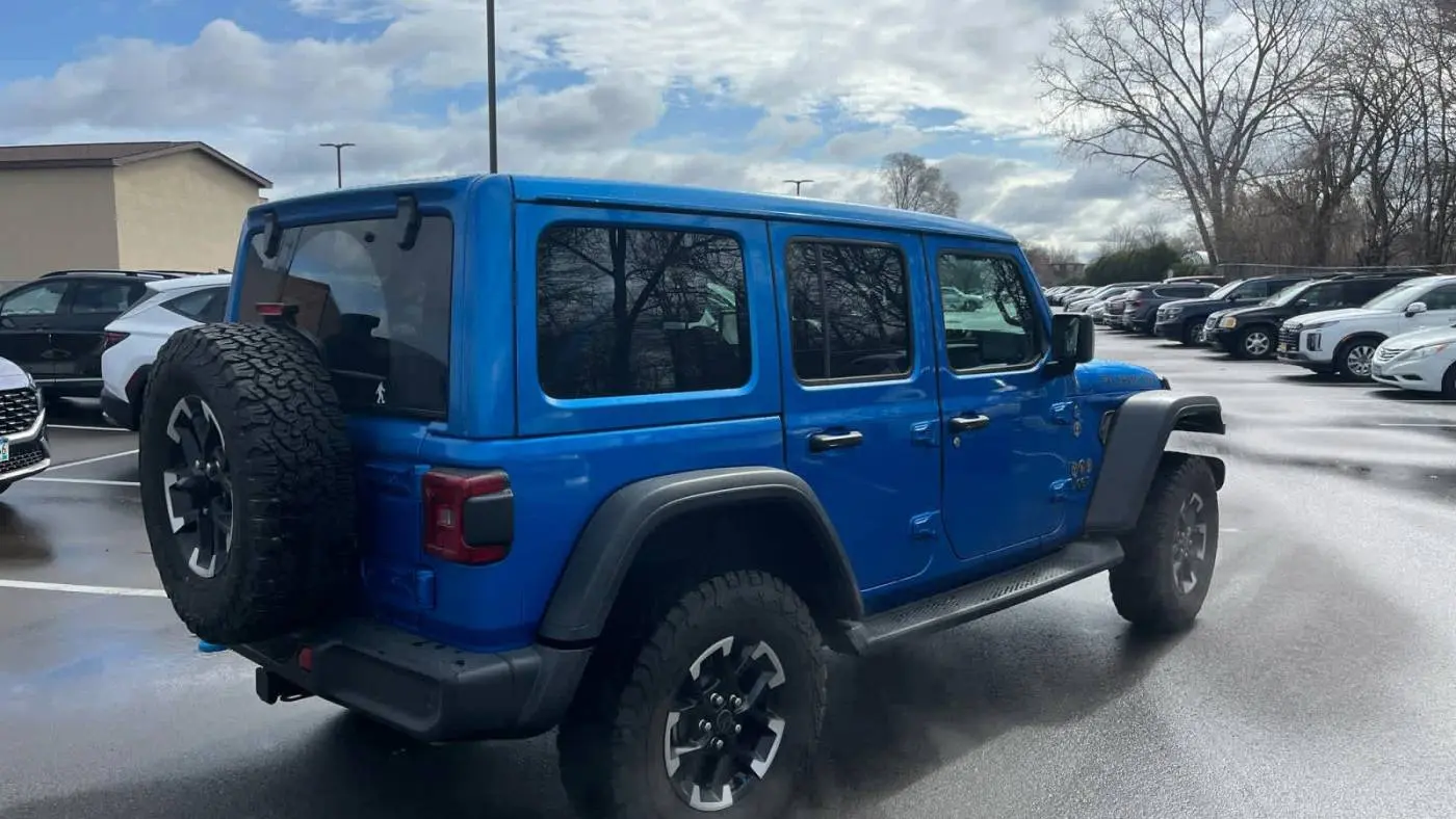 2024 Jeep Wrangler 1C4RJXR64RW316032