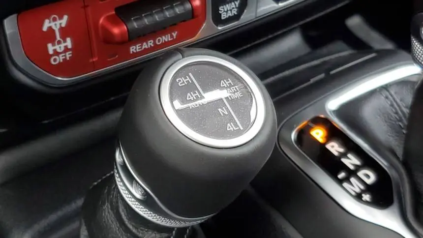 2025 Jeep Wrangler 1C4RJXR61SW565393