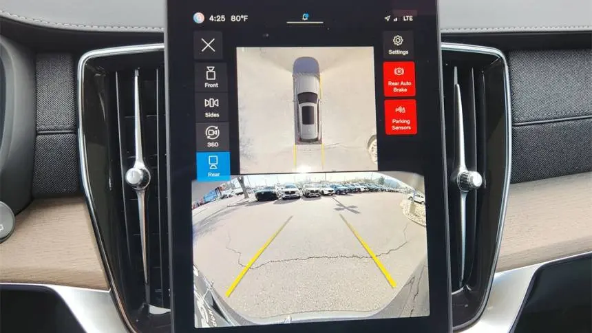 2025 Volvo XC90 YV4H60PB1S1375415