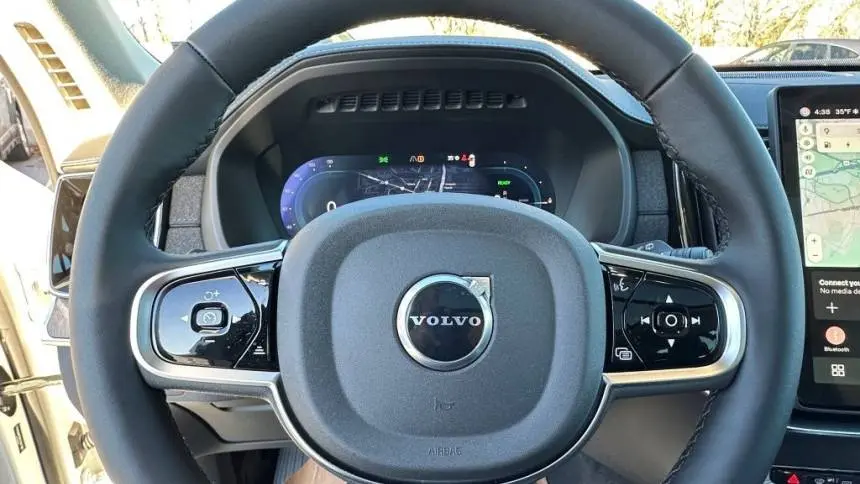 2025 Volvo XC90 YV4H60PG9S1361581