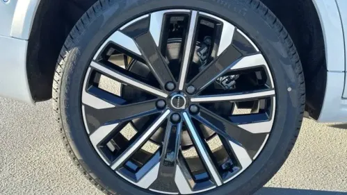 2025 Volvo XC90 YV4H60PG9S1361581