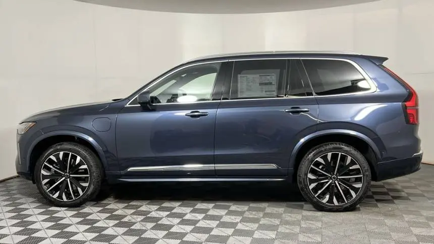 2025 Volvo XC90 YV4H60PB9S1380619