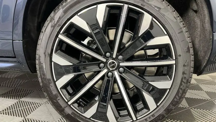 2025 Volvo XC90 YV4H60PB9S1380619