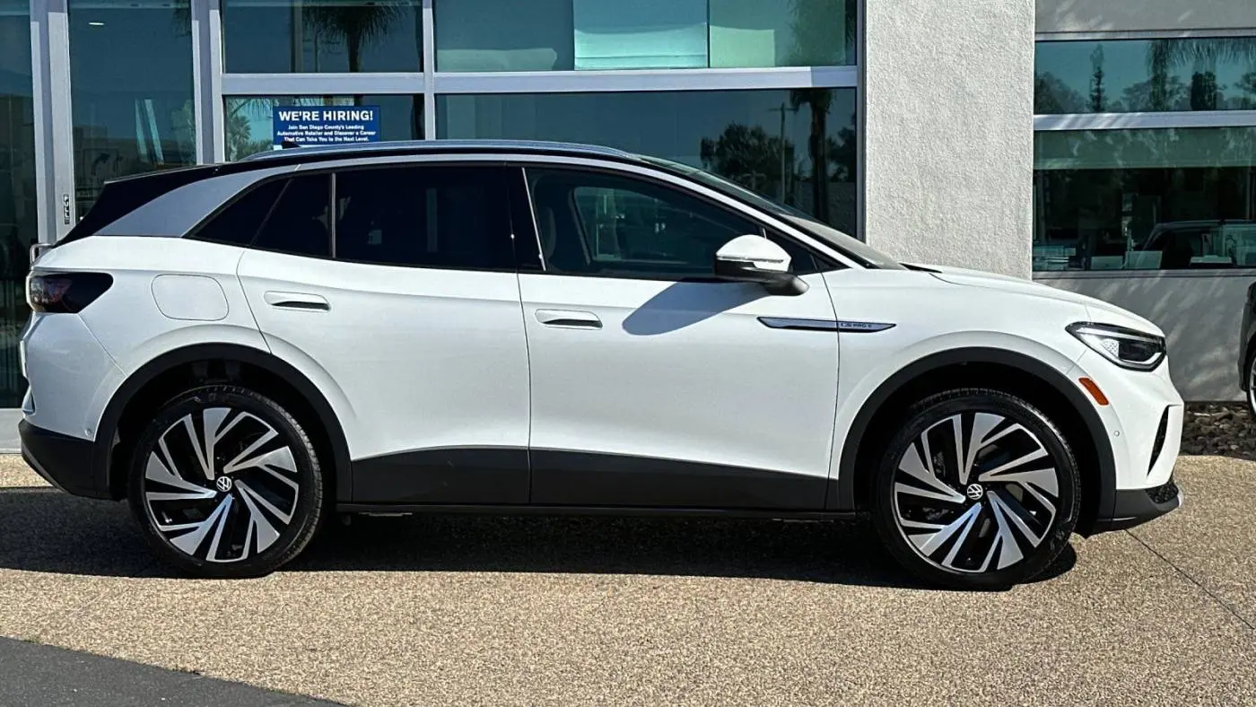 2025 Volkswagen ID.4 1V2JSPE82SC002385
