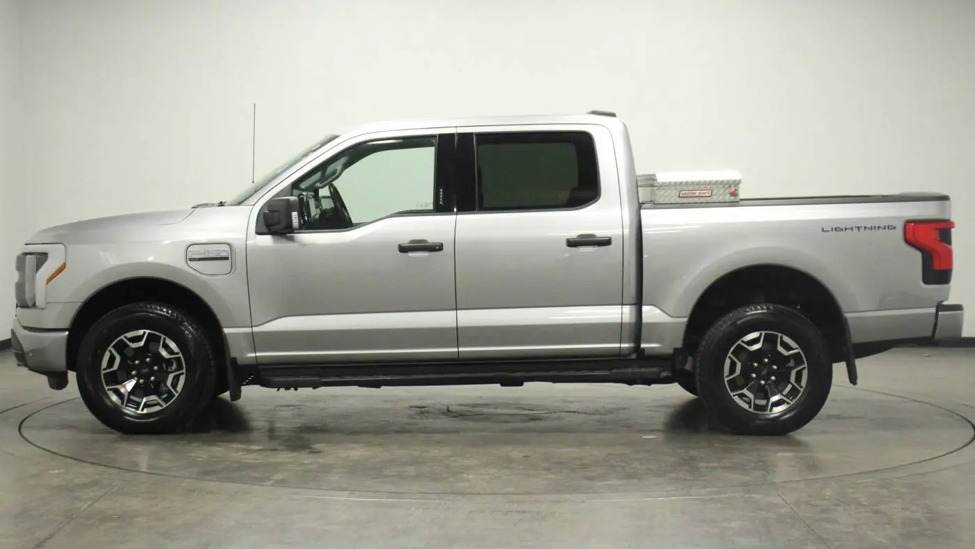 2022 Ford F-150 Lightning 1FTVW1ELXNWG07752