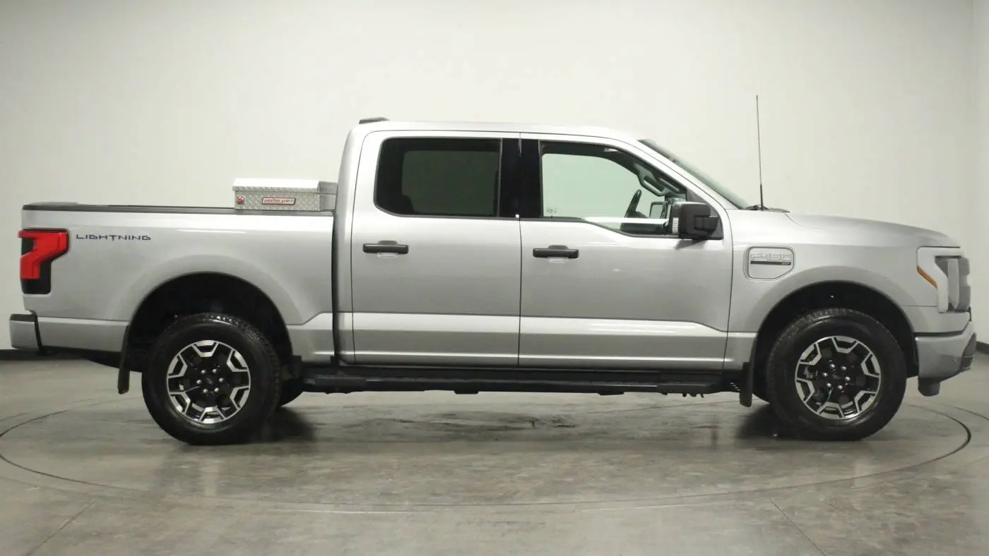 2022 Ford F-150 Lightning 1FTVW1ELXNWG07752