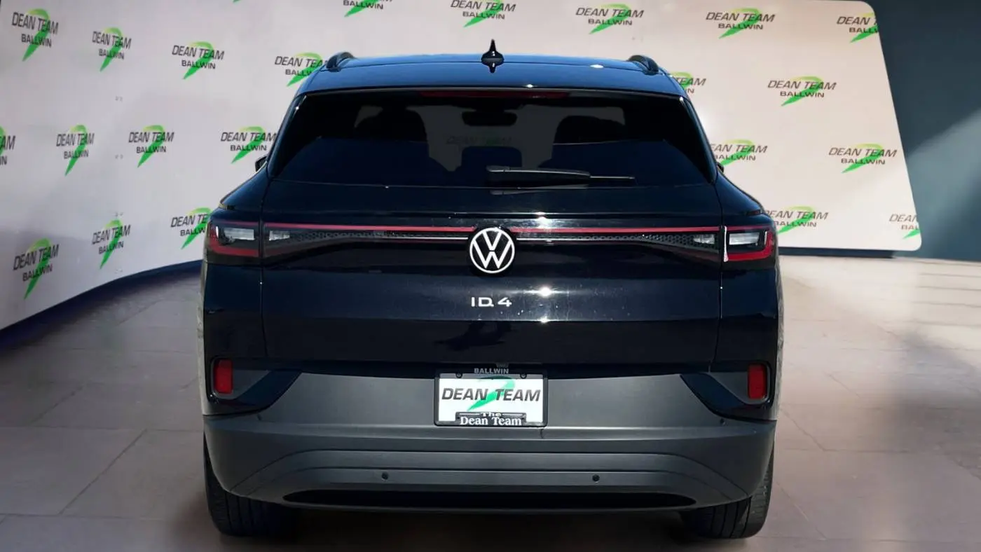 2023 Volkswagen ID.4 1V2CMPE86PC025419