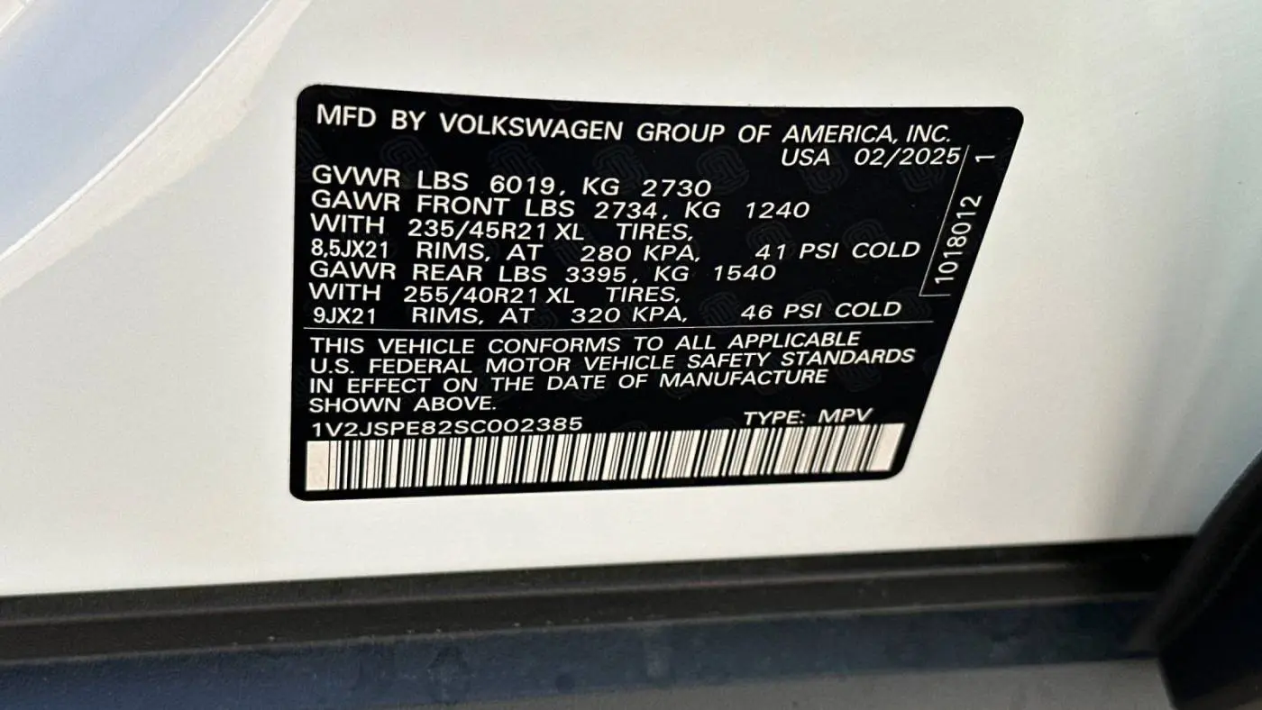 2025 Volkswagen ID.4 1V2JSPE82SC002385