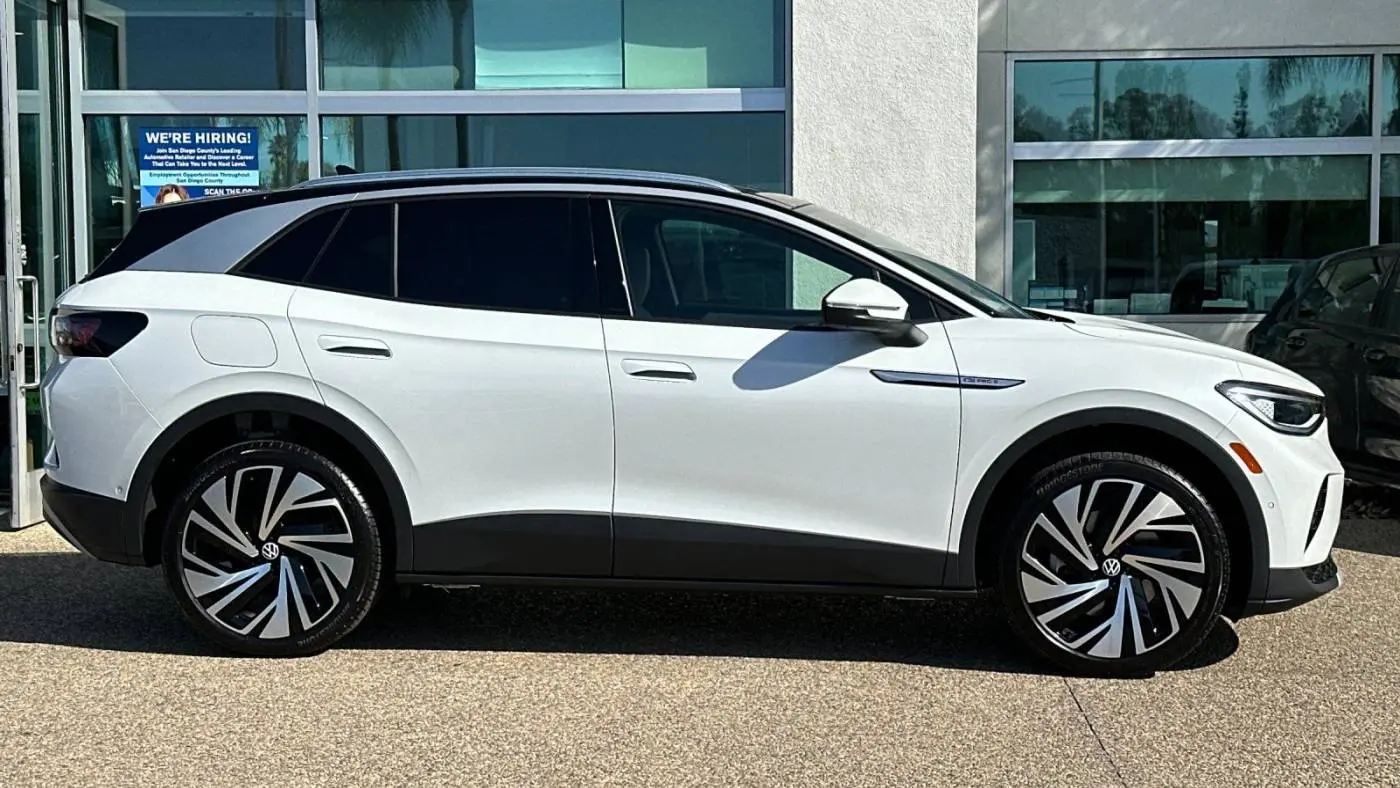 2025 Volkswagen ID.4 1V2JSPE85SC003479
