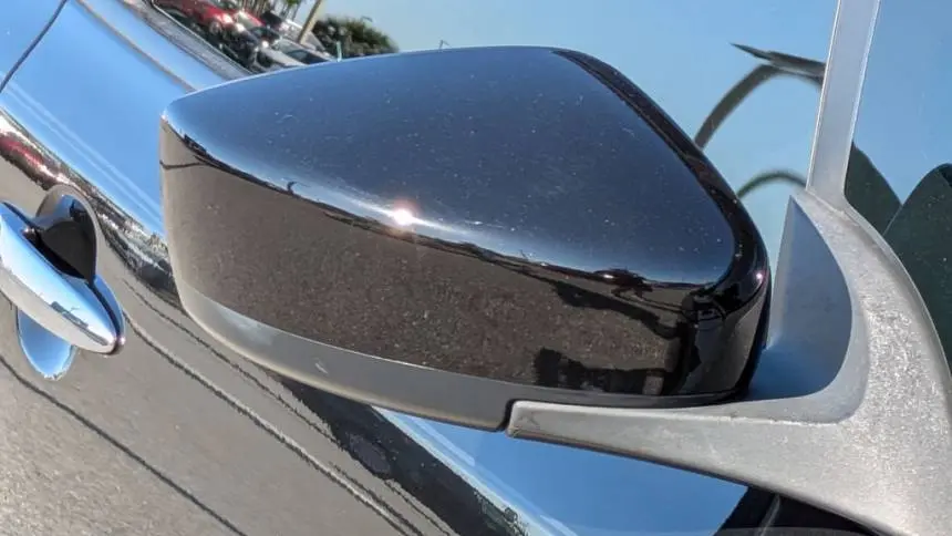 2022 Nissan LEAF 1N4AZ1CV5NC563161