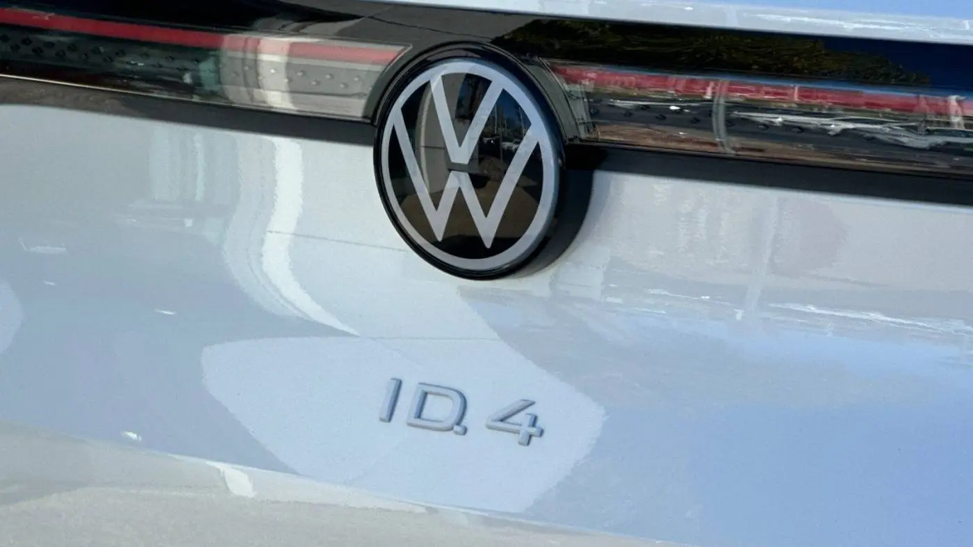 2025 Volkswagen ID.4 1V2JSPE82SC002385