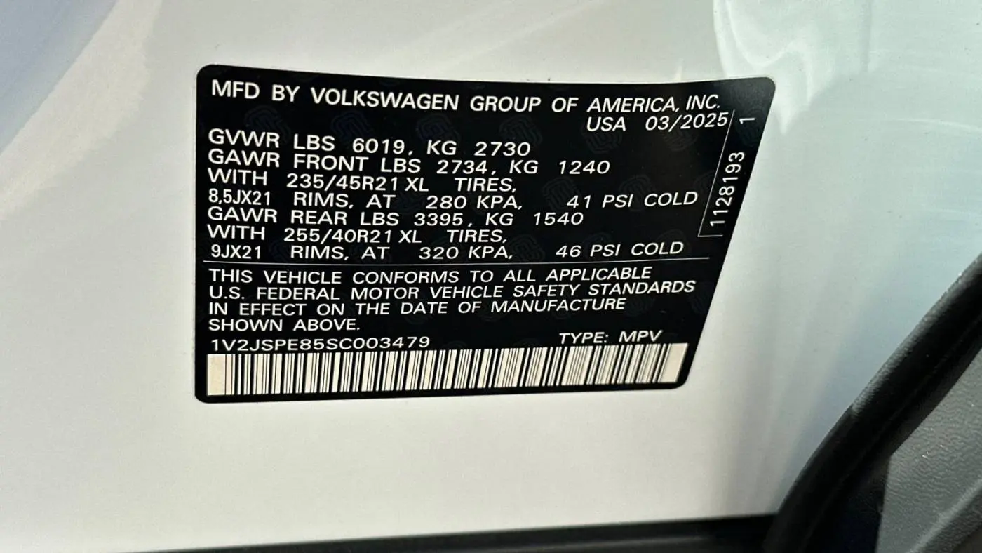 2025 Volkswagen ID.4 1V2JSPE85SC003479