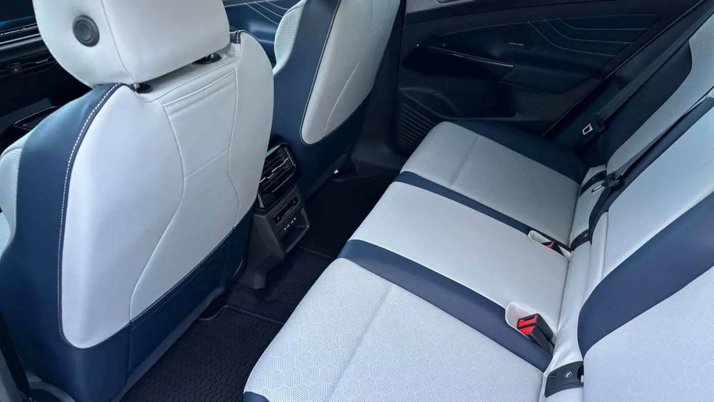 2025 Volkswagen ID.4 1V2JSPE82SC002385