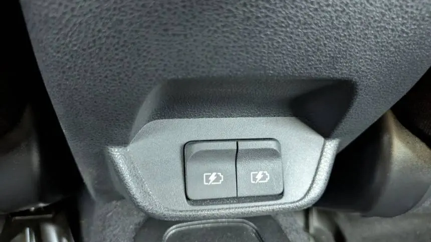 2022 Nissan LEAF 1N4AZ1CV5NC563161