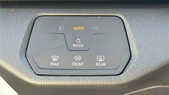 2025 Volkswagen ID.4 1V2DSPE84SC004071