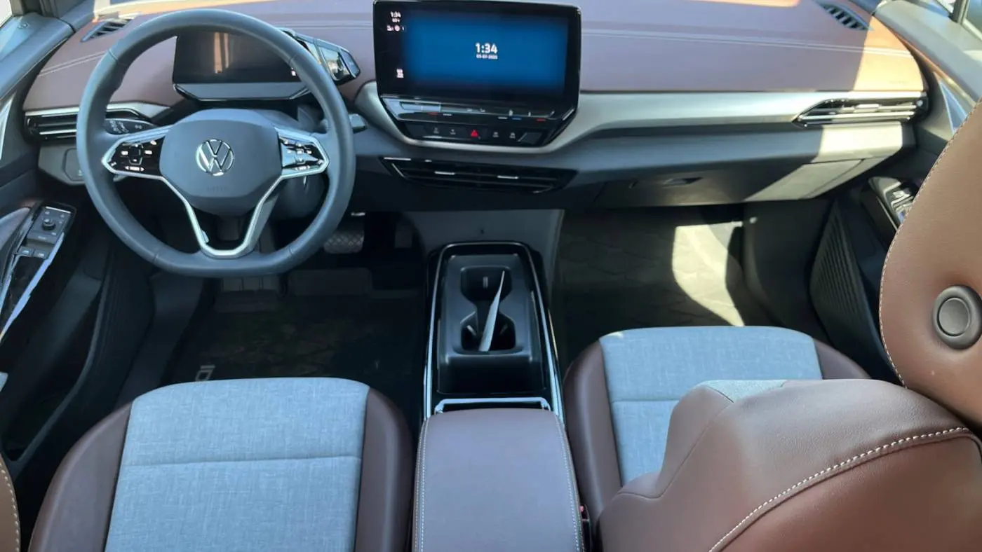 2023 Volkswagen ID.4 1V2CMPE86PC025419