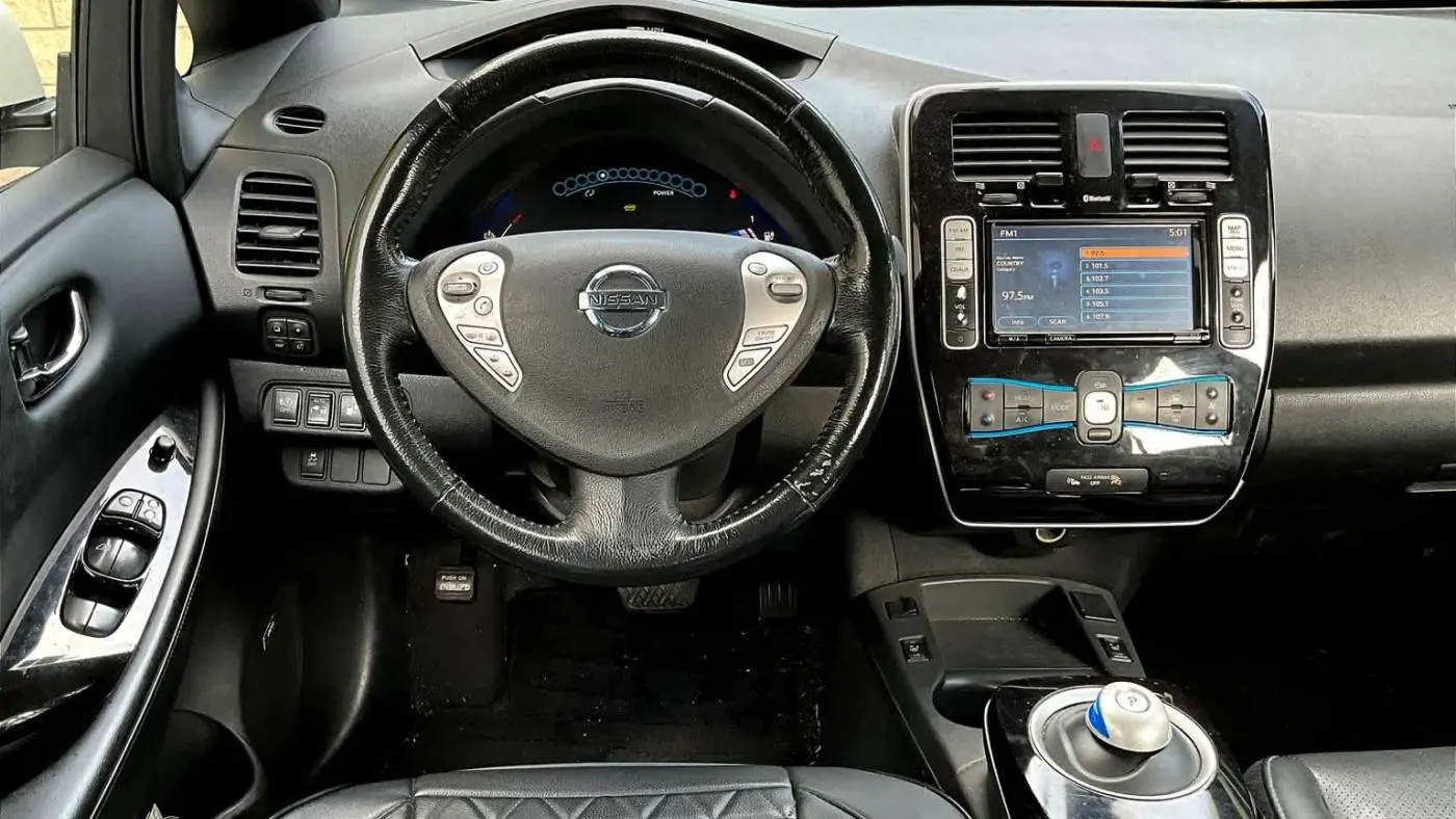 2013 Nissan LEAF 1N4AZ0CP2DC402020