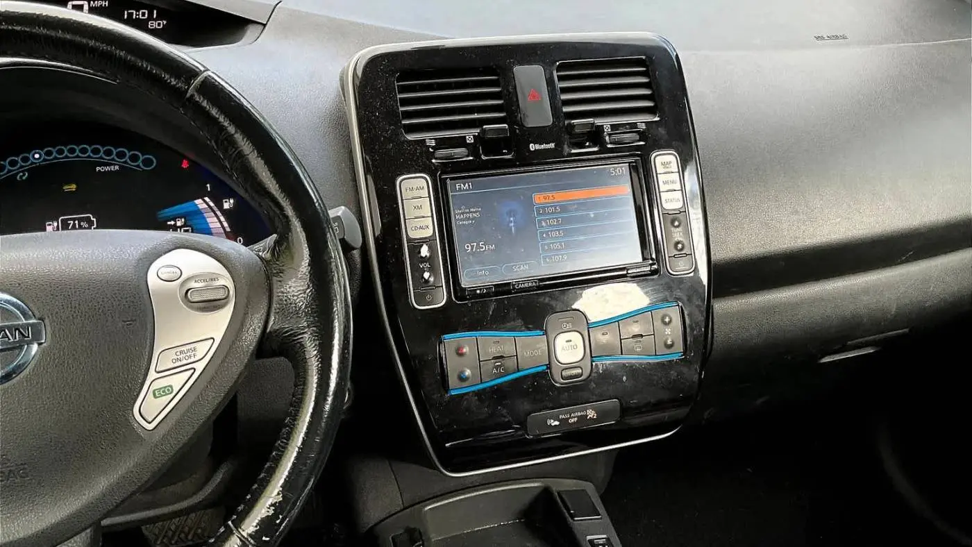 2013 Nissan LEAF 1N4AZ0CP2DC402020