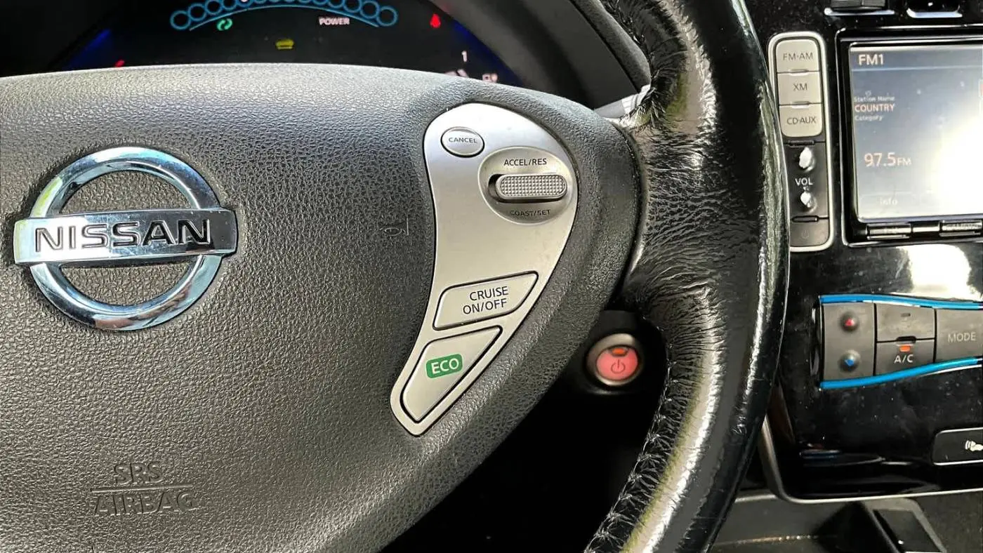 2013 Nissan LEAF 1N4AZ0CP2DC402020
