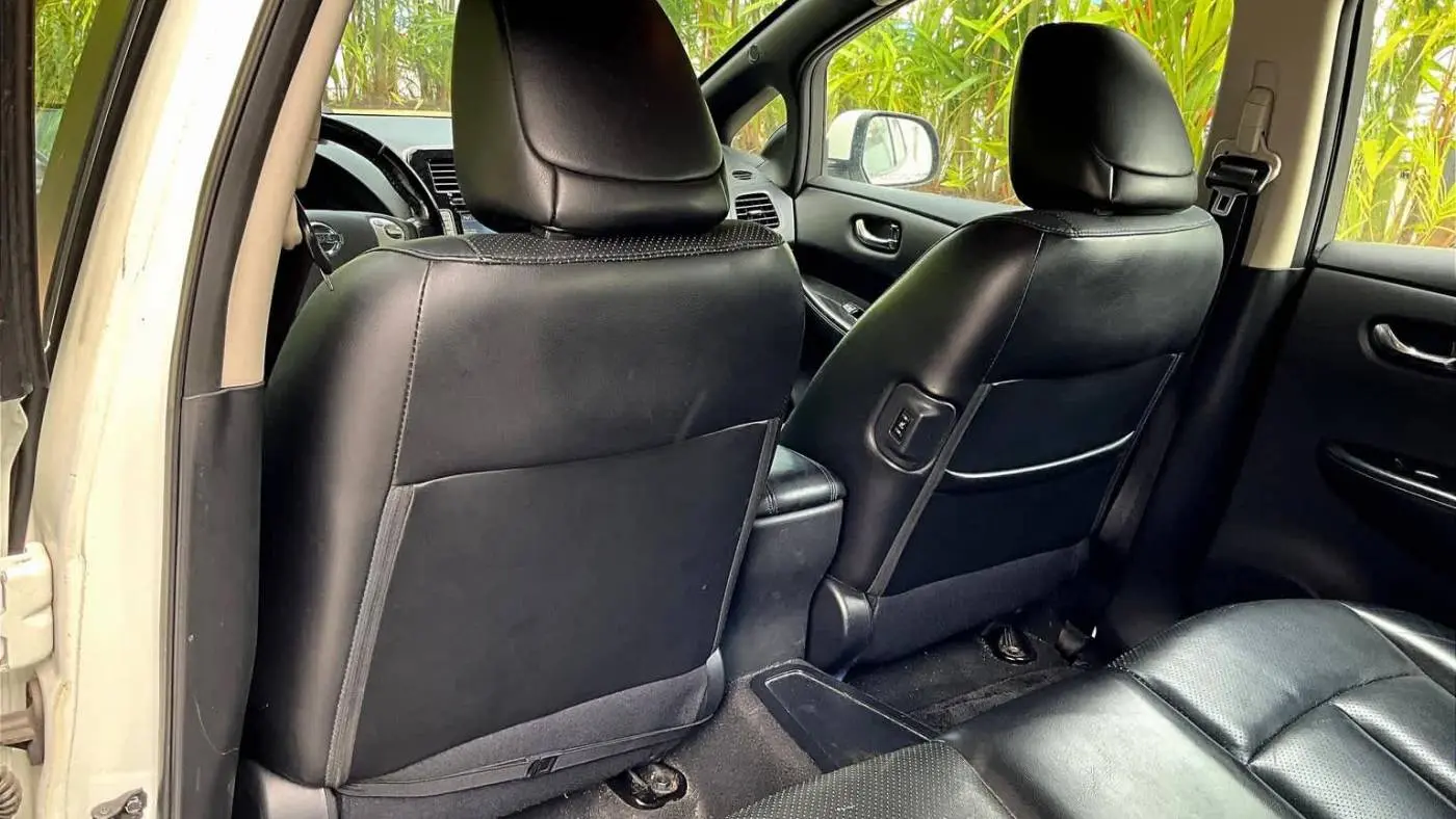 2013 Nissan LEAF 1N4AZ0CP2DC402020
