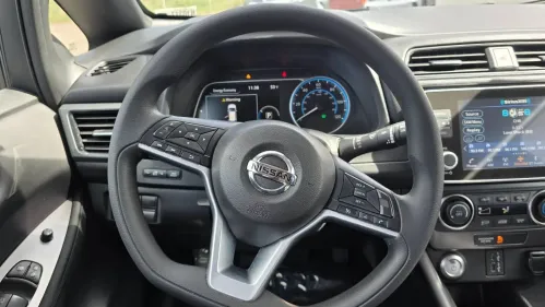 2022 Nissan LEAF 1N4AZ1BV7NC555662